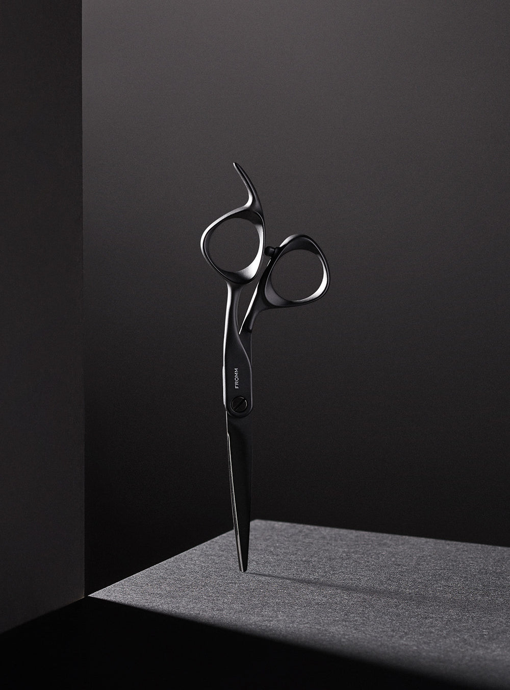 Fromm Dare 5.75” Hair Cutting Shear
