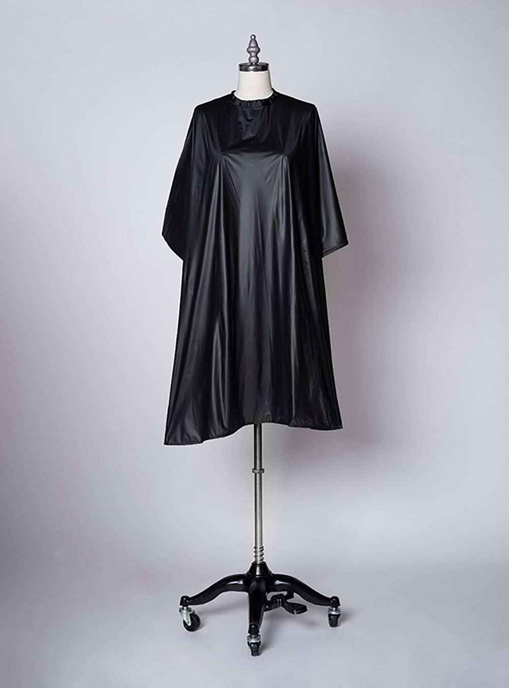 Fromm Client-Ready Premium Gunmetal  Shampoo Cape